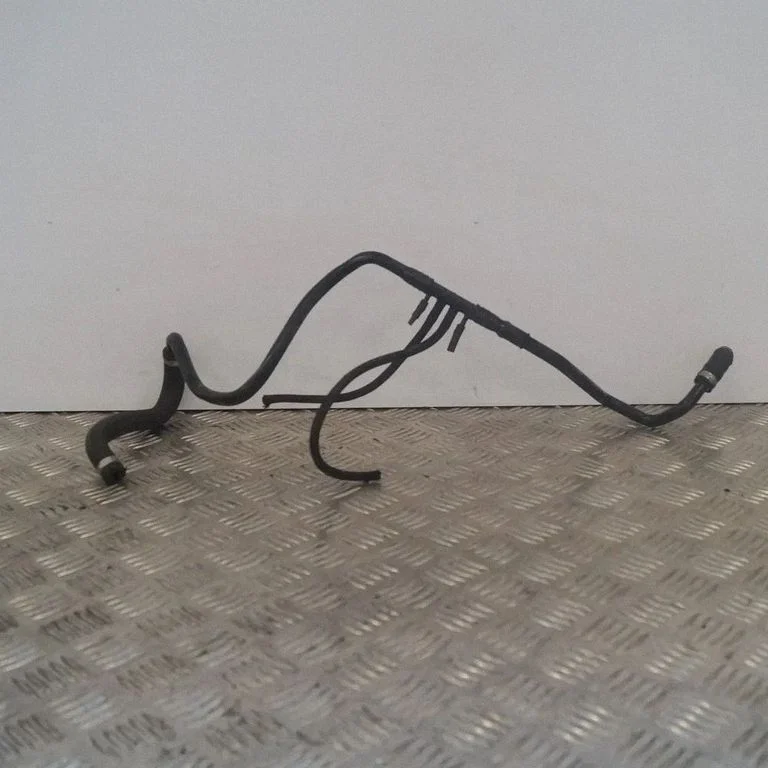 Air intake hose/pipe – BMW 3 Series E90 E91 (2005-2012)
