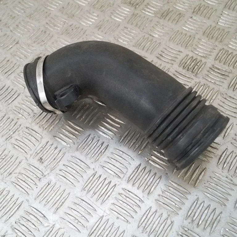 Šļūtene (-es)/ caurule (-es) 8T0129599 – Audi RS5 (2010-2015)