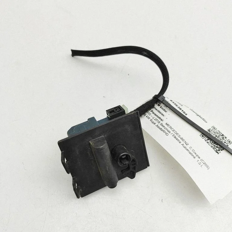 Fuel tank cap lock A0008207703