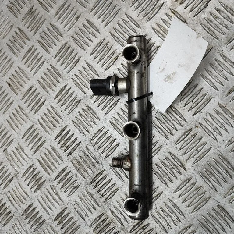 Fuel main line pipe – Audi A6 Allroad C6 (2006-2011)