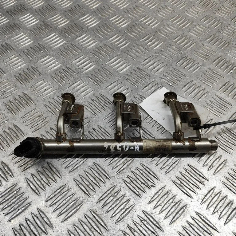 Fuel main line pipe – Ford Focus (2010-2017)