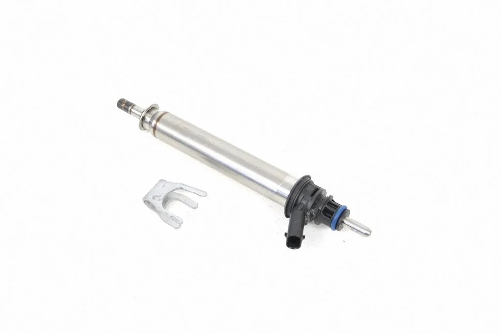Fuel injector – Mercedes-Benz C-Class W205 (2014-2021)