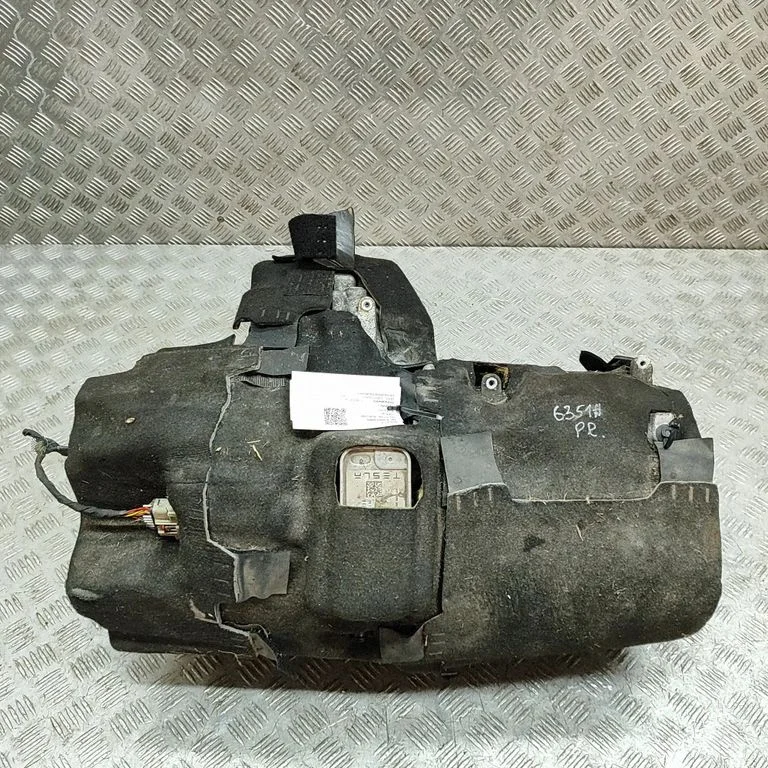 Silnik 103500001J