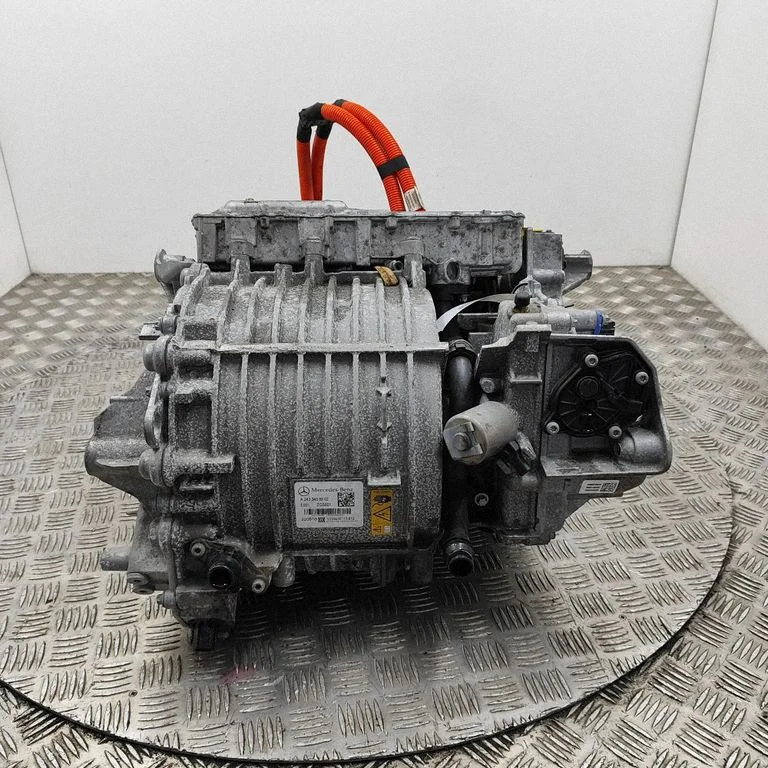 Engine A2439002201