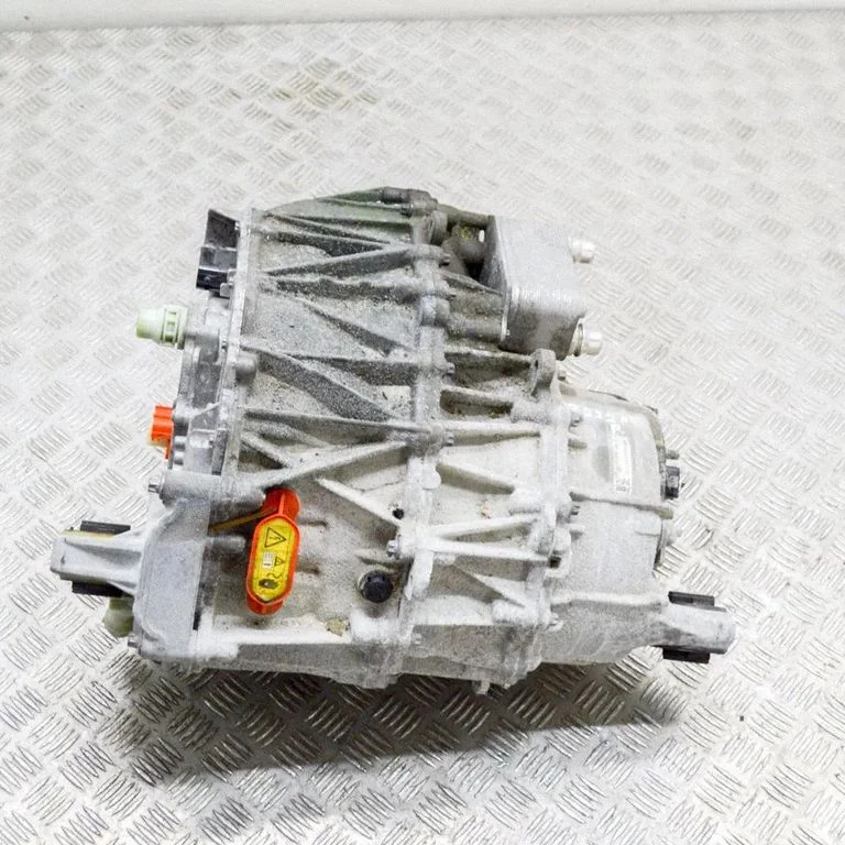 Mootor P108569330E