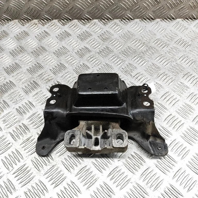 Poduszka silnika 5Q0199555AC
