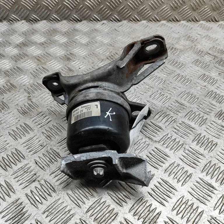 Dzinēja spilvens – Land Rover Range Rover Evoque L538 (2011-2018)