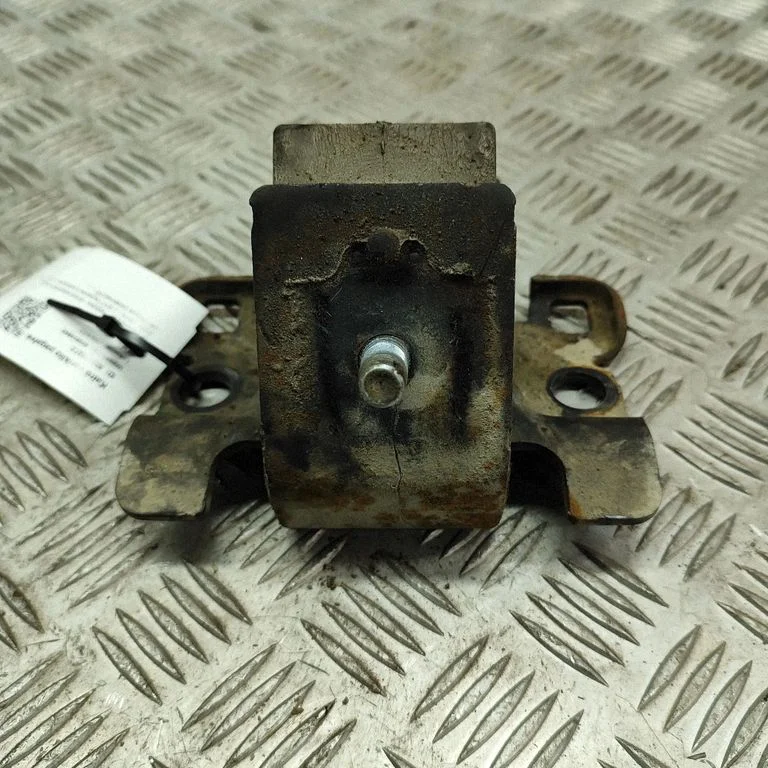 Dzinēja spilvens 112334JA0A