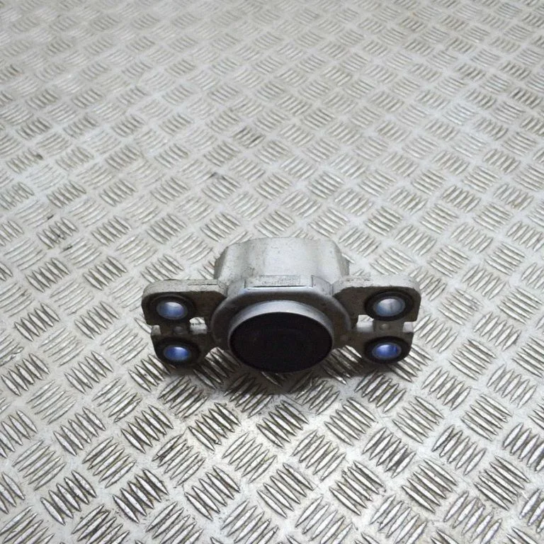 Dzinēja spilvens EJ327M121AD