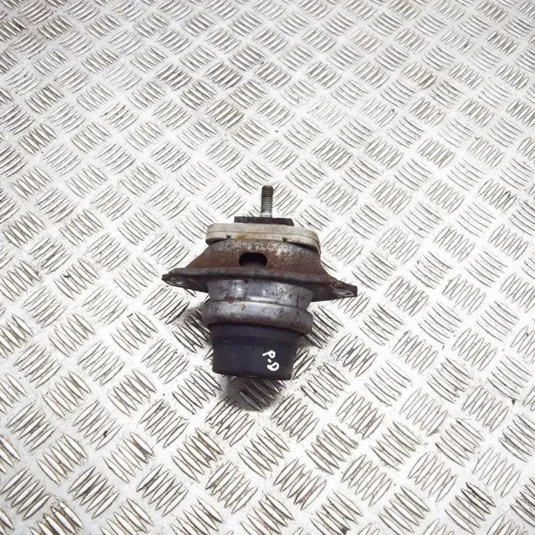 Dzinēja spilvens – Land Rover Range Rover Sport L320 (2005-2013)