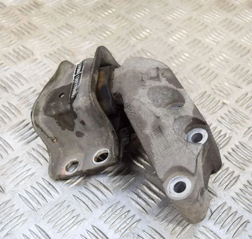 Dzinēja spilvens – Peugeot Boxer (2007-2014)