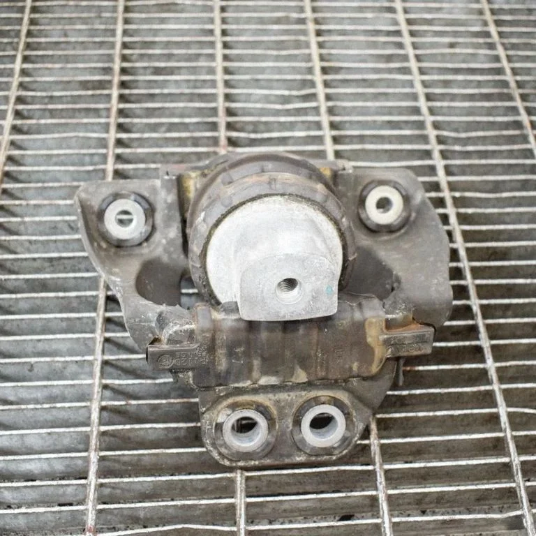 Dzinēja spilvens 31330588