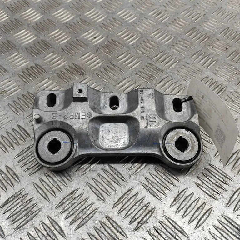 Engine mounting bracket – Peugeot 3008 III (2023-)