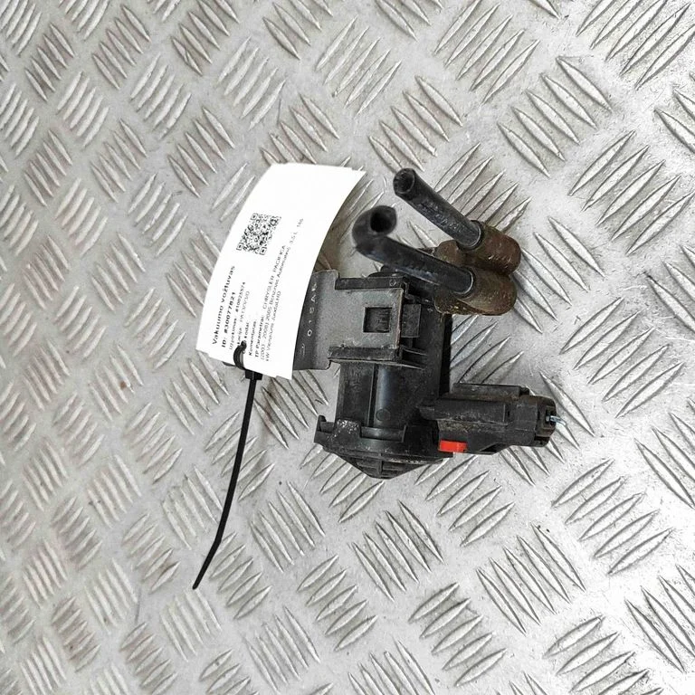 Variklio pagalvės vakuuminis vožtuvas