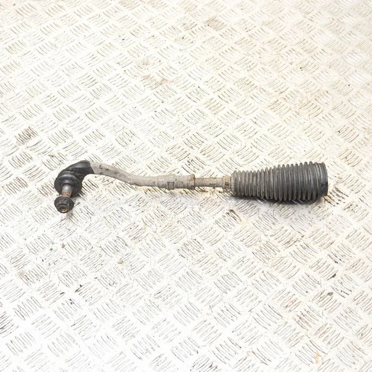Steering tie rod – right