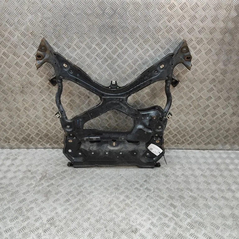 Priekšējais palīgrāmis 8W2399347H