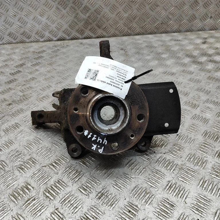 Front wheel hub – Opel Vivaro (2014-2018)