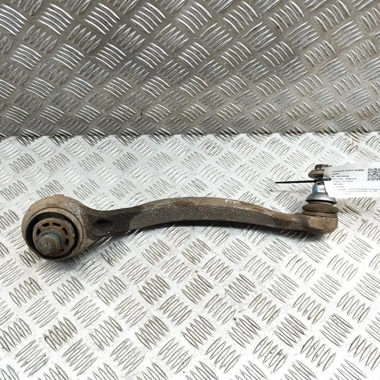 Wahacz przedni dolny A2053301305