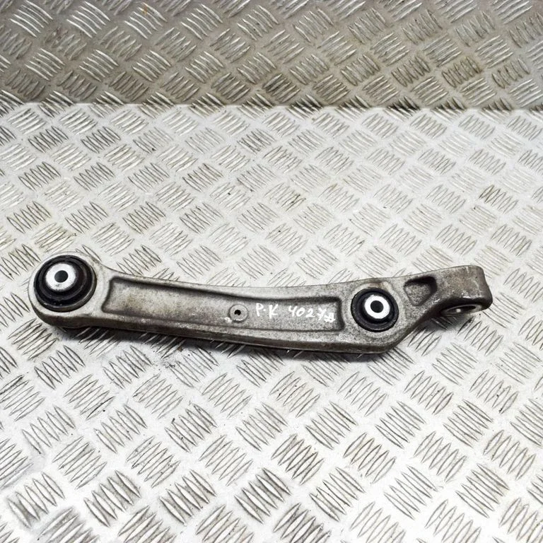 Priekšējā apakšējā svira/svārsts 80A407155