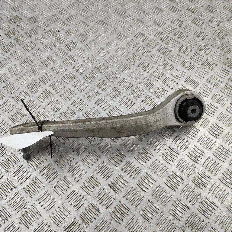 Front lower control arm/wishbone 50547026