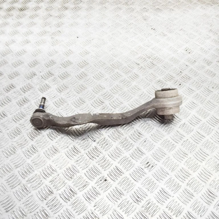 Front lower control arm/wishbone – left