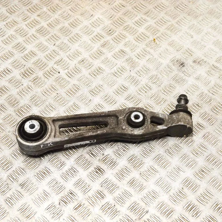 Front lower control arm/wishbone – Tesla Model S (2012-)