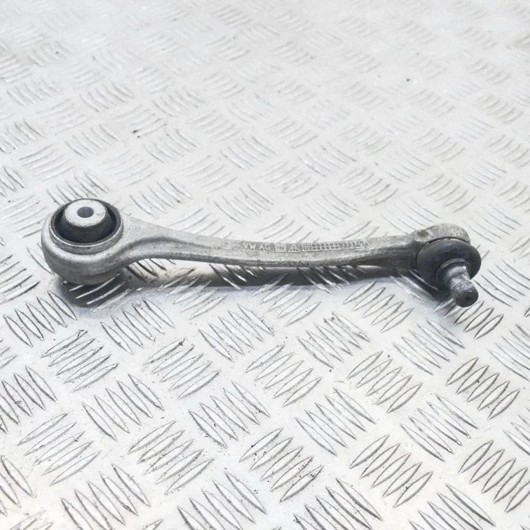 Front lower control arm/wishbone – left