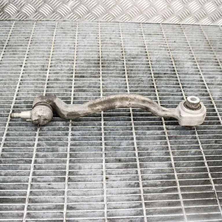 Front lower control arm/wishbone – Mercedes-Benz E-Class W212 (2009-2016)