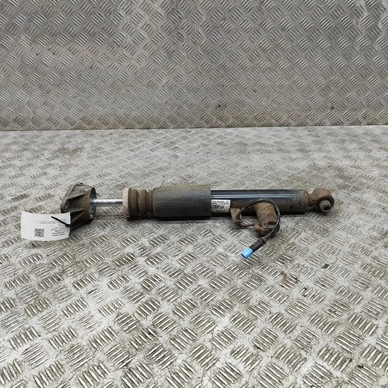 Rear shock absorber/damper 6854210