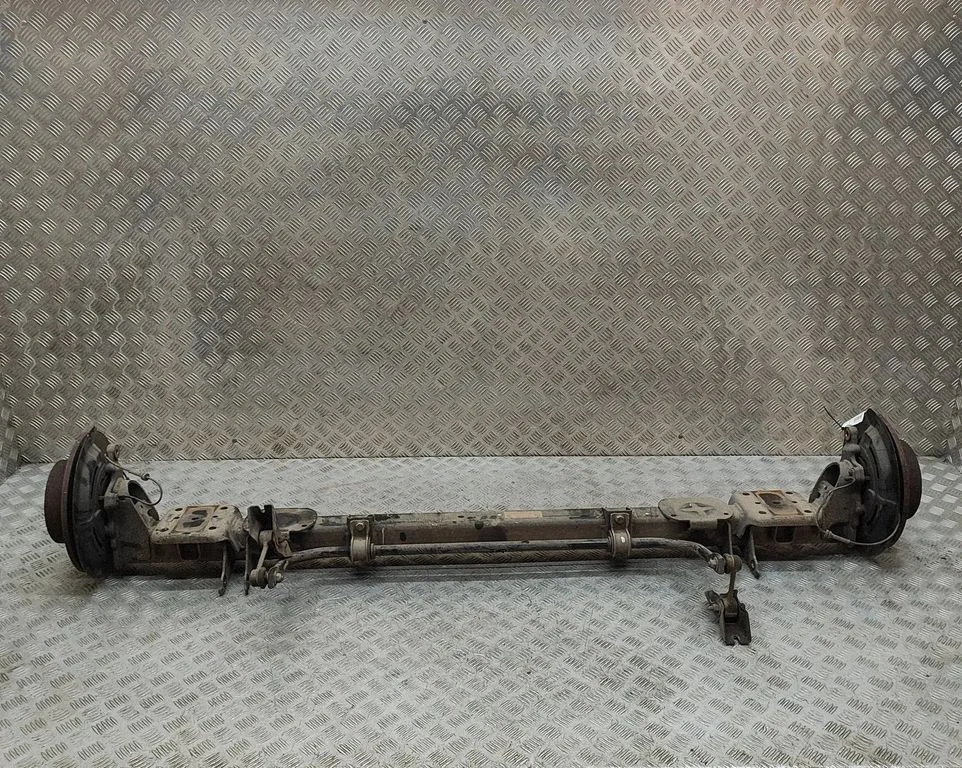 Most tylny 555116577R – Renault Master III (2010-2024)