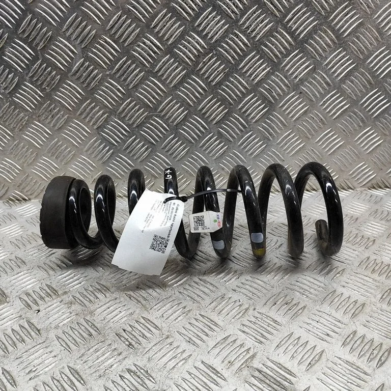 Tagumine keerdvedru 55330GIAD0 – KIA EV6 (2021-)