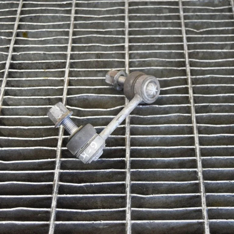 Aizmugurējā stabilizatora stienis – Volvo XC90 (2014-)