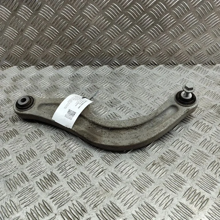 Tagumine ülemine õõtshoob 1EA505361A – Audi Q4 e-tron (2021-)