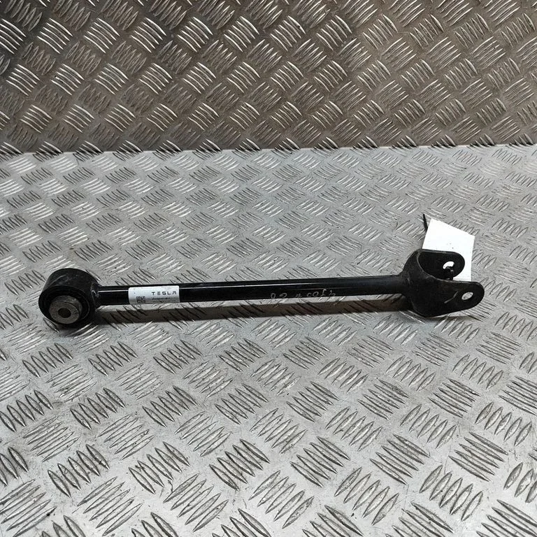 Rear upper control arm/wishbone 104444100F
