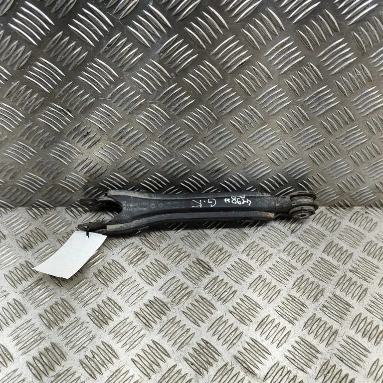 Aizmugurējā svira (dakša) A2053506303