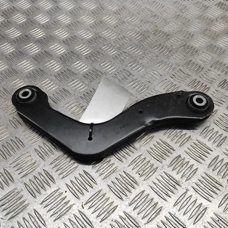 Rear upper control arm/wishbone