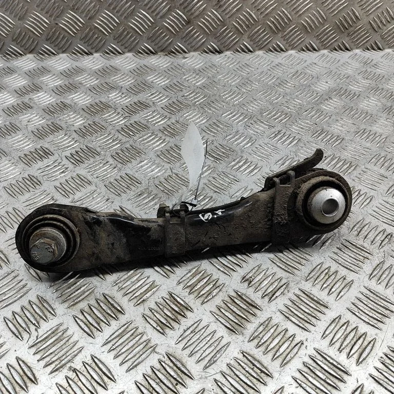 Rear upper control arm/wishbone – BMW 5 Series G30 G31 G38 (2016-)