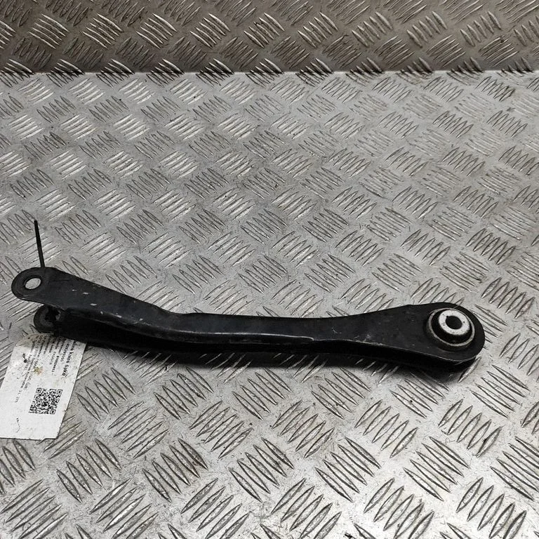 Aizmugurējā svira (dakša) – BMW 3. sērija G20 G21 (2019-)