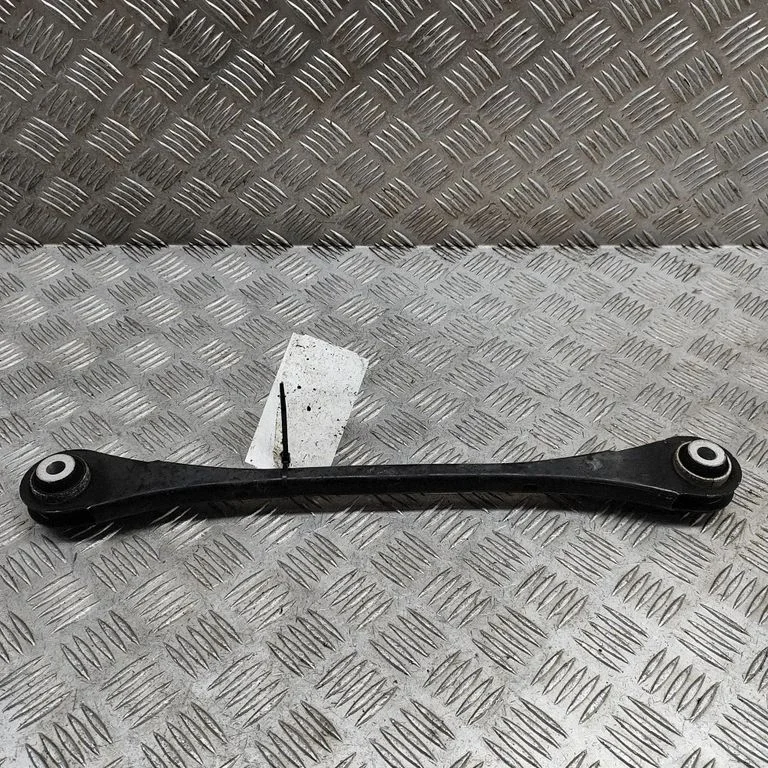 Aizmugurējā svira (dakša) – BMW 3. sērija G20 G21 (2019-)
