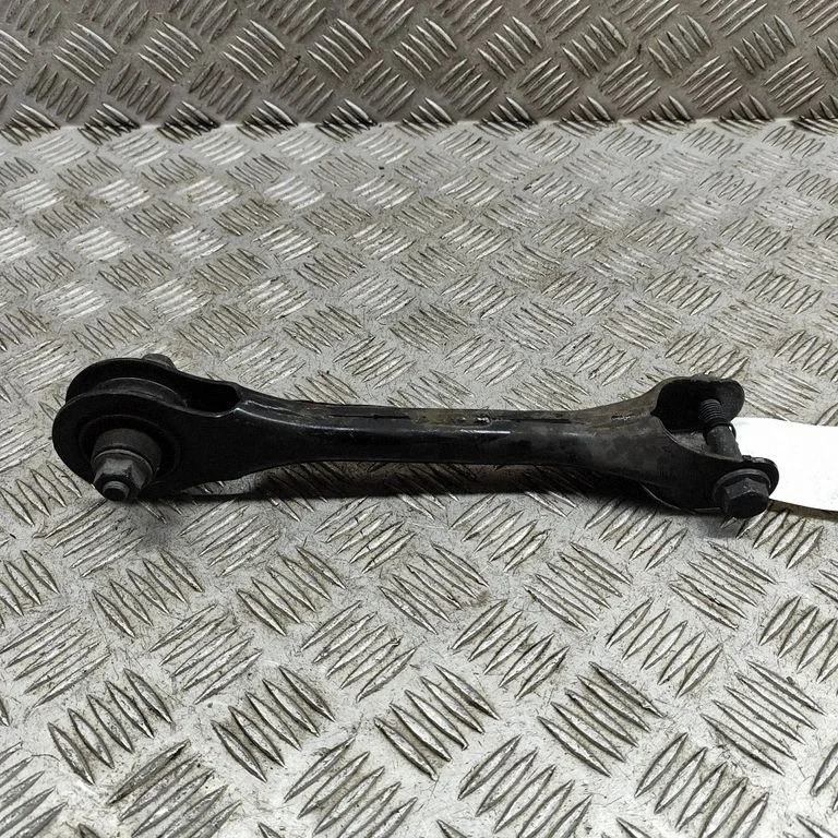Tagumine ülemine õõtshoob 118842100A