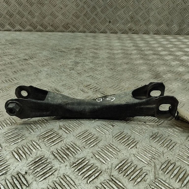 Rear upper control arm/wishbone 6867884