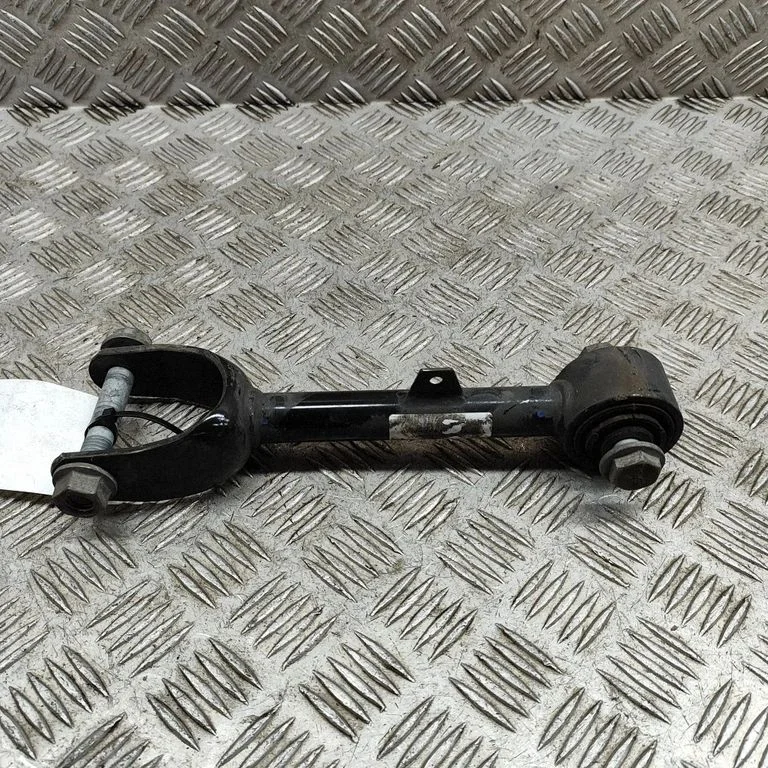 Tagumine ülemine õõtshoob 118842300A