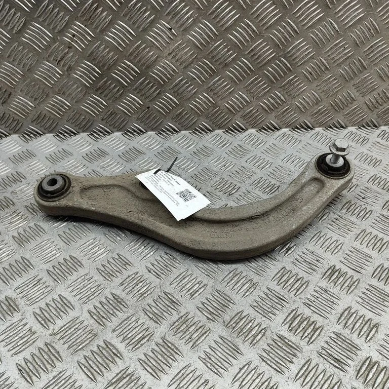 Aizmugurējā svira (dakša) 1EA505361A