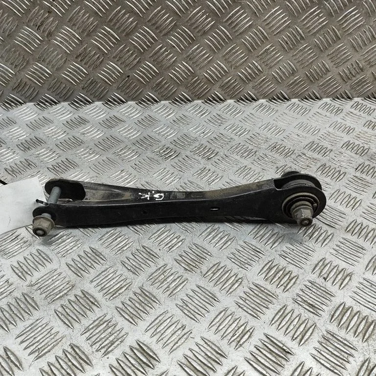 Aizmugurējā svira (dakša) 1EA505425A