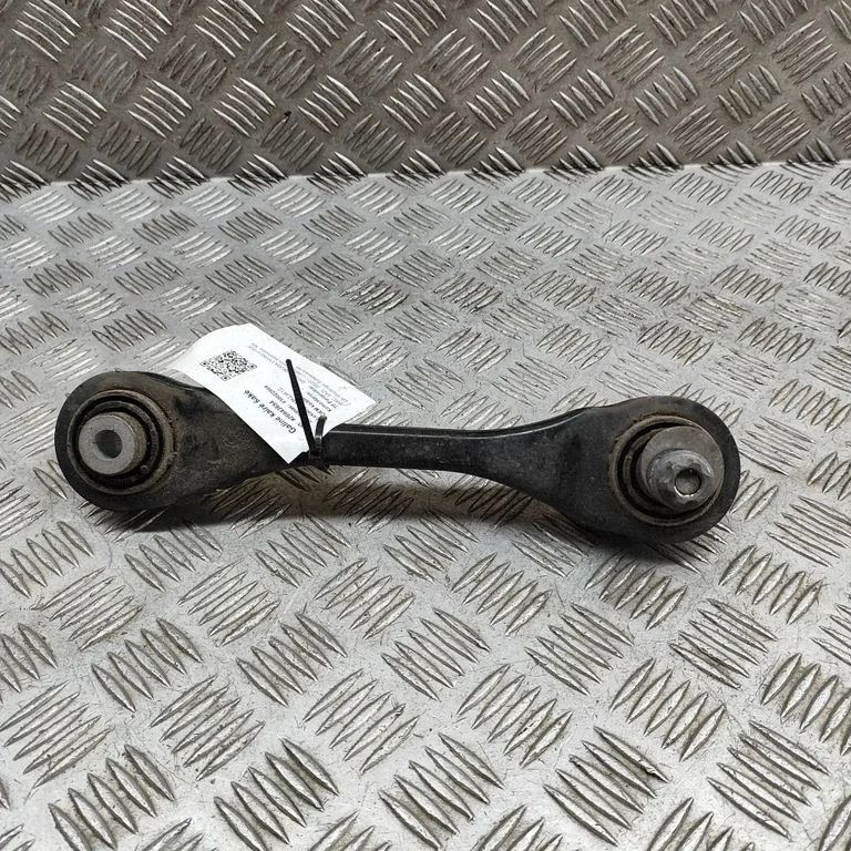 Aizmugurējā svira (dakša) 1EA501531
