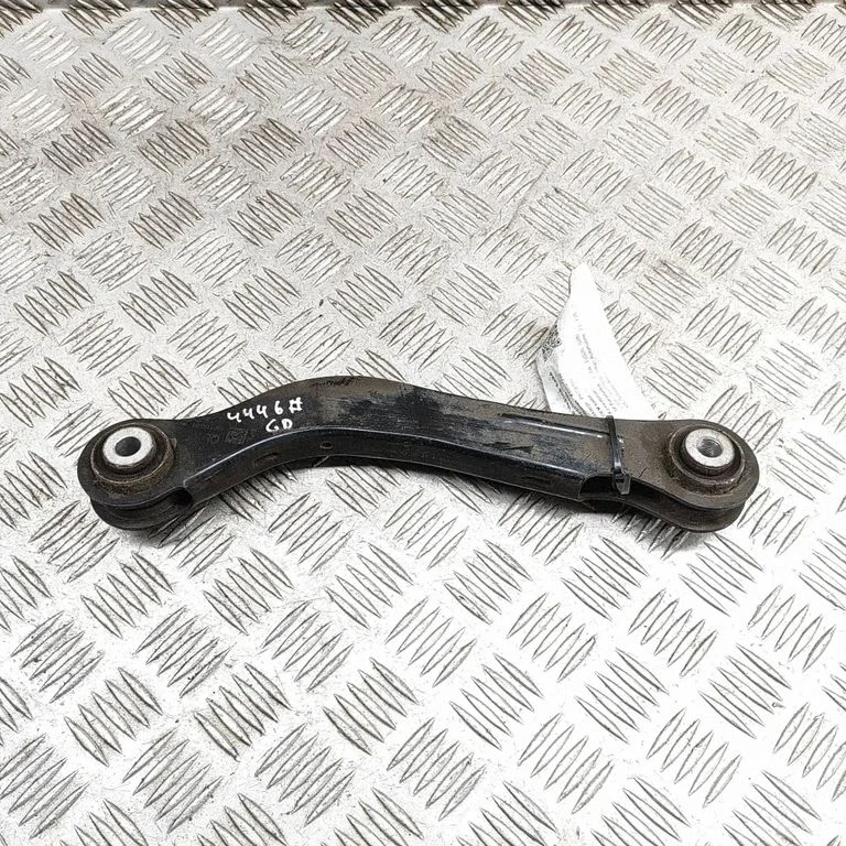 Aizmugurējā svira (dakša) 6881199