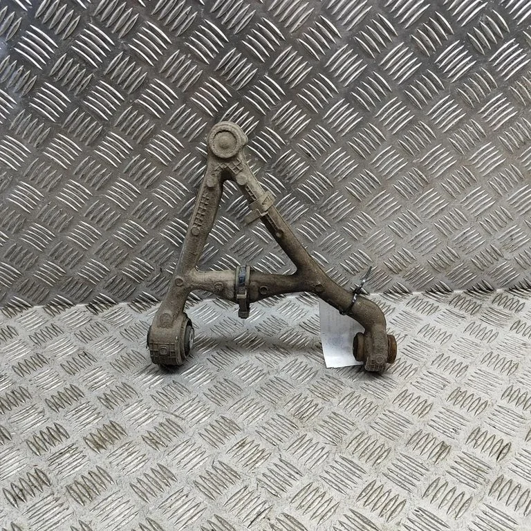 Aizmugurējā svira (dakša) 8W835K742AB