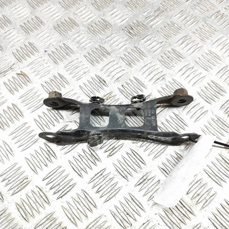 Rear upper control arm/wishbone – BMW i3 (2013-)
