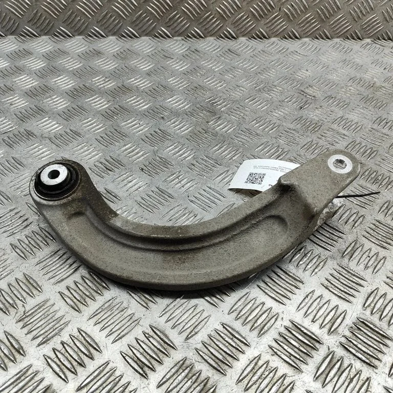 Aizmugurējā svira (dakša) 1EA505351