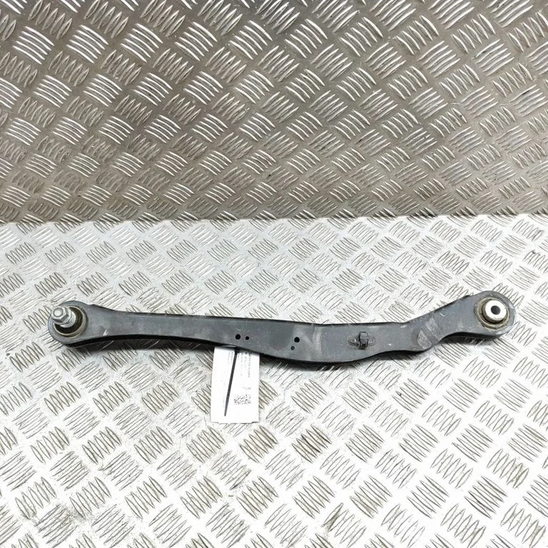 Aizmugurējā svira (dakša) 7915358